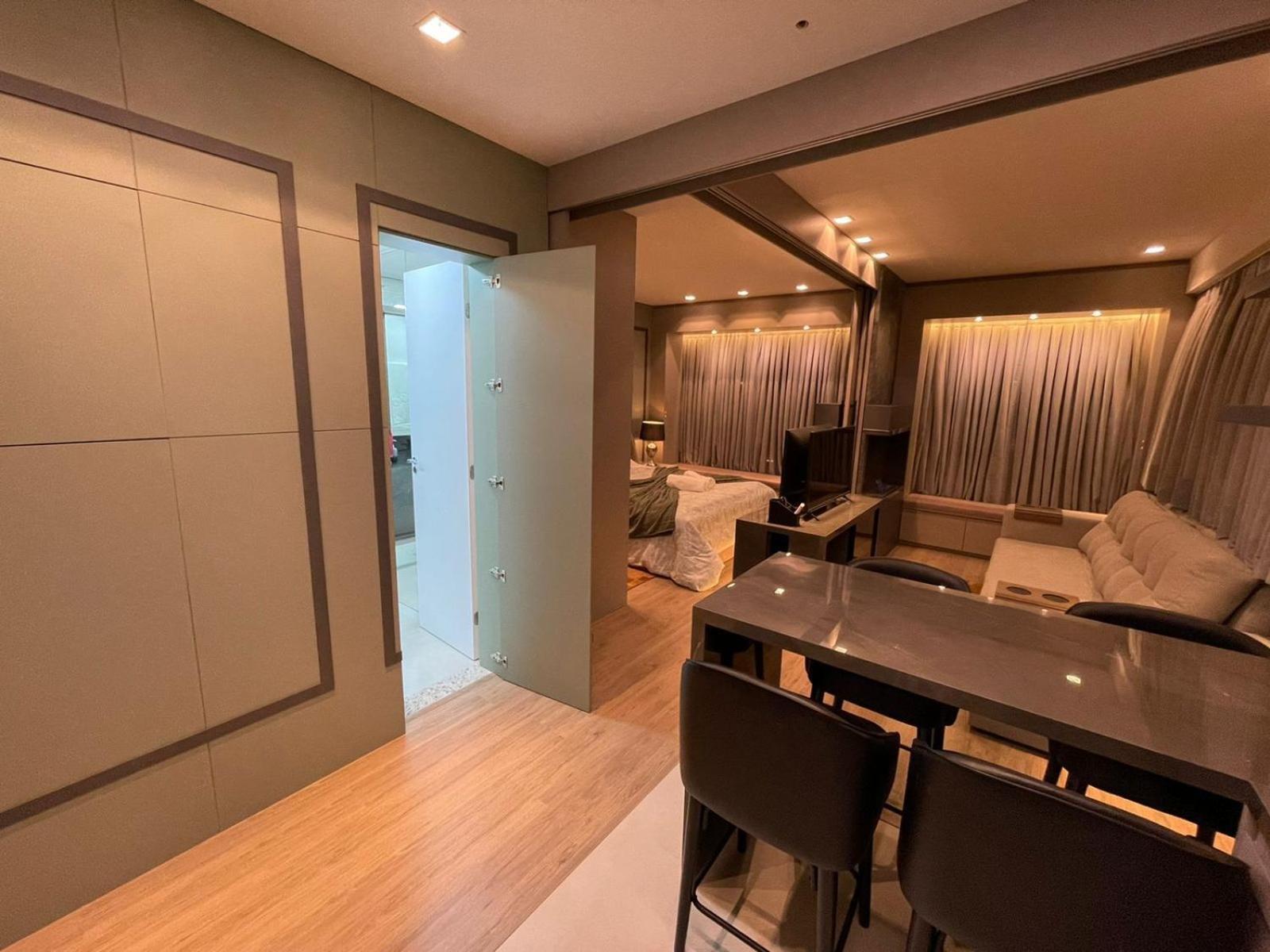 그라마도 Loft Novo Aconchegante A 500M Da Rua Coberta 아파트 외부 사진