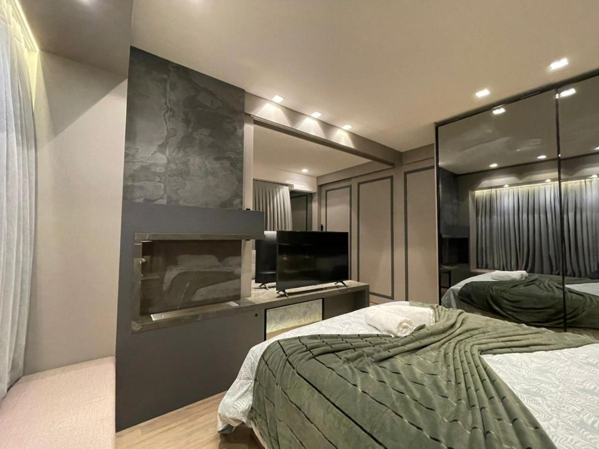 그라마도 Loft Novo Aconchegante A 500M Da Rua Coberta 아파트 외부 사진